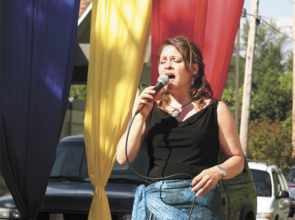 Susanne Fuller performs in the Artists' Alley during the 2010 block party. She returns this weekend.