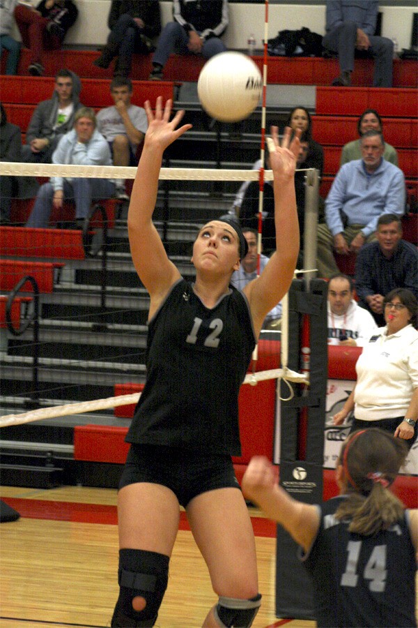 Mount Si High School volleyball team is league leader