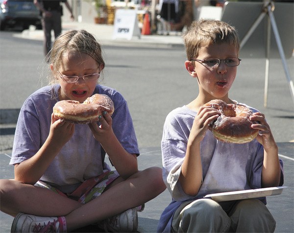 North Bend Block Party | Prepare for the doughnut showdown