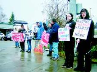 North Bend one of many state hosts for Inauguration Day peace demonstrations