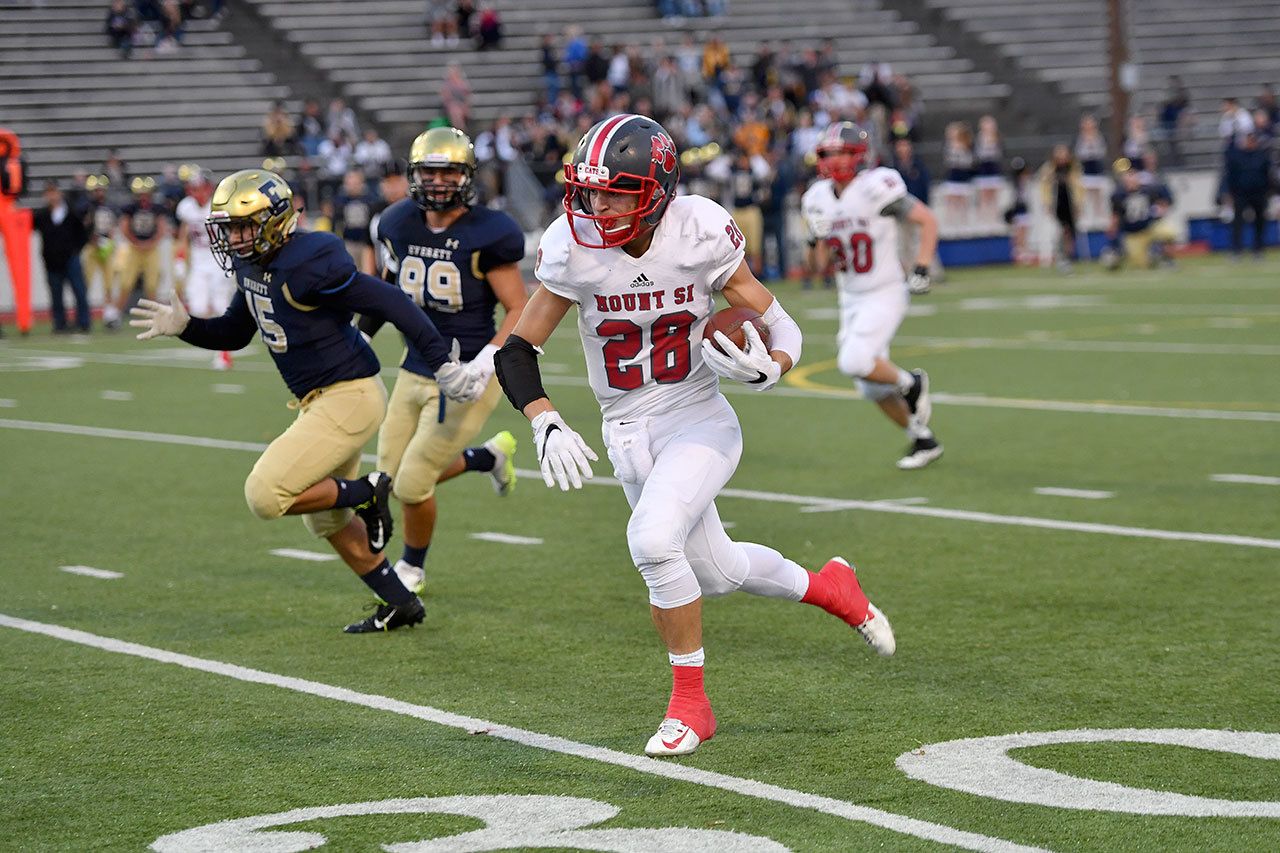 Mount Si wins last football game of the season | Snoqualmie Valley Record