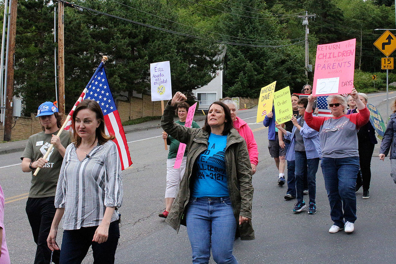 Lawyer moms, community protest immigration issues at Reichert’s office