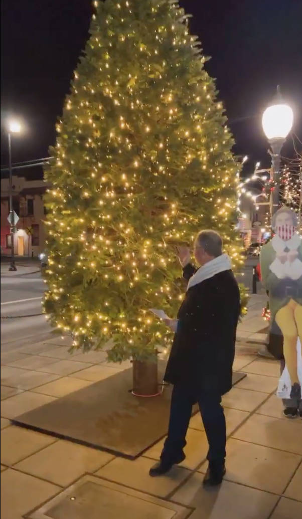 Screenshot
On Dec. 5, the North Bend Downtown Foundation hosted a live tree lighting with Mayor Rob McFarland and a cutout of Buddy the Elf.