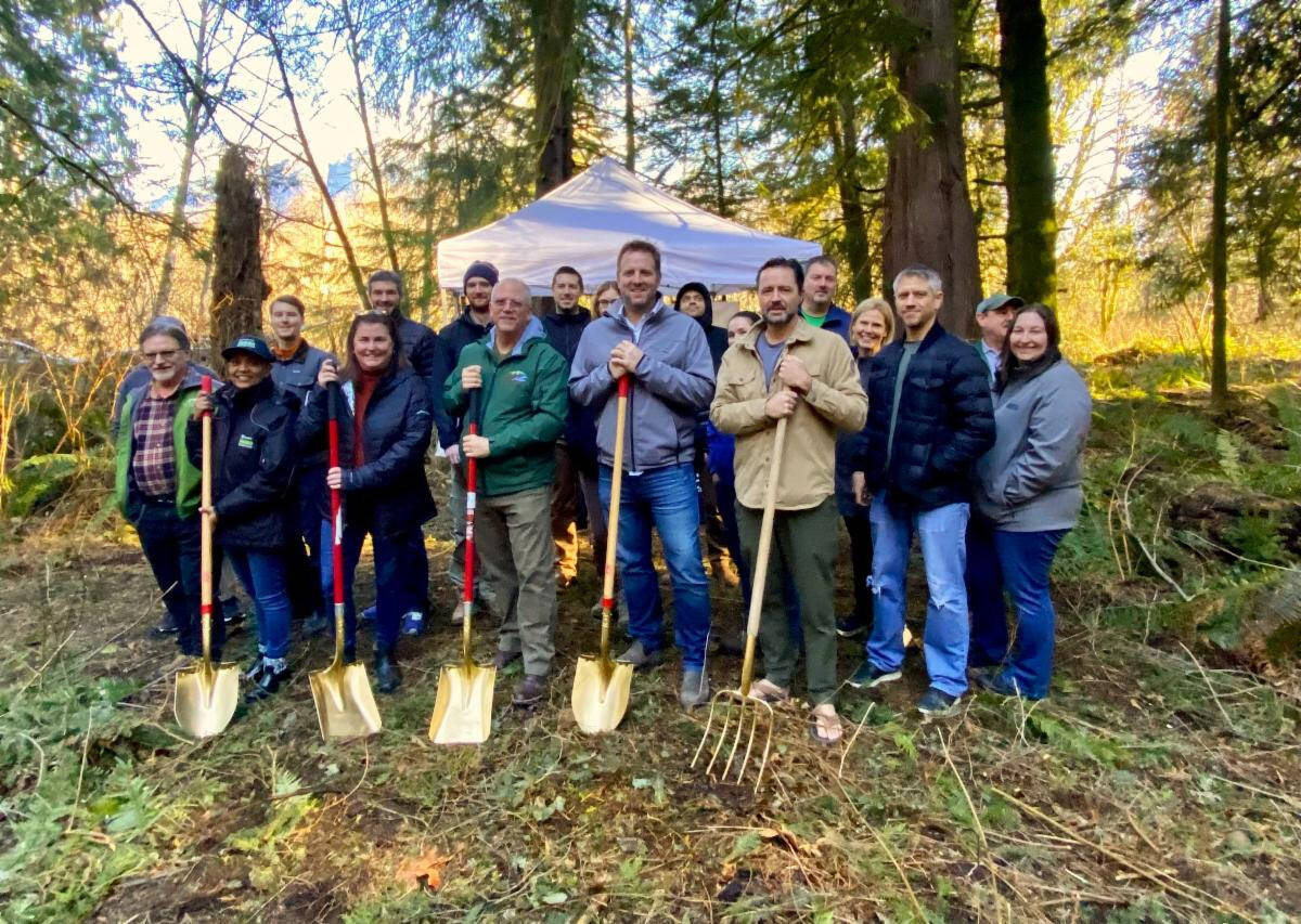 Si View Metro Parks holds groundbreaking celebration at Tennant Trailhead Park. Si View staff were joined by officials from the City of North Bend and King County Parks, who partnered on the project. Courtesy photo.