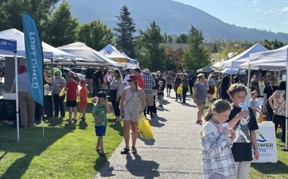 Photo courtesy of the city of North Bend
Crowds of Valley residents gathered at Si View Park on Aug. 6 for the Snoqualmie Police Department’s National Night Out to celebrate public safety and connect with local law enforcement agencies.