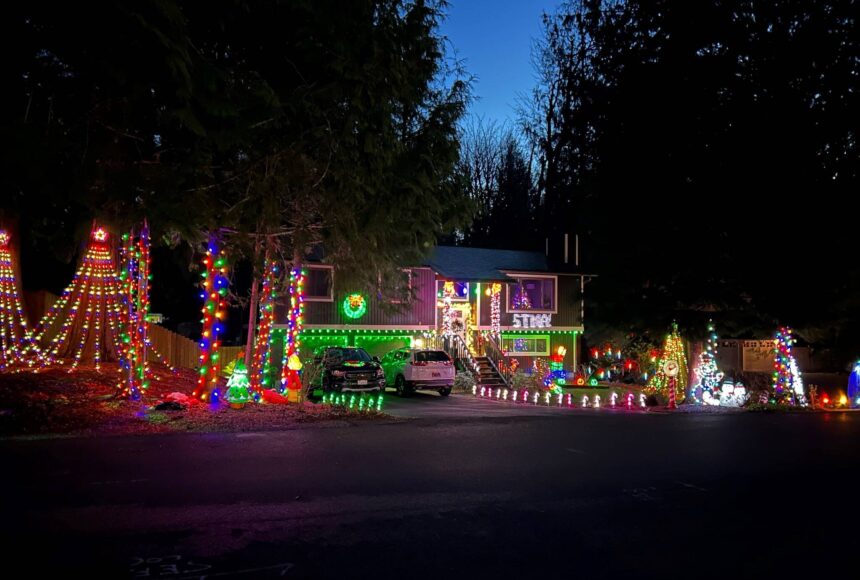 <p>A winning home in the 2023 Light Up North Bend contest. Photo courtesy of the City of North Bend</p>