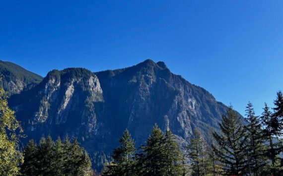 Mount Si from North Fork Farm in North Bend. Grace Gorenflo/Valley Record